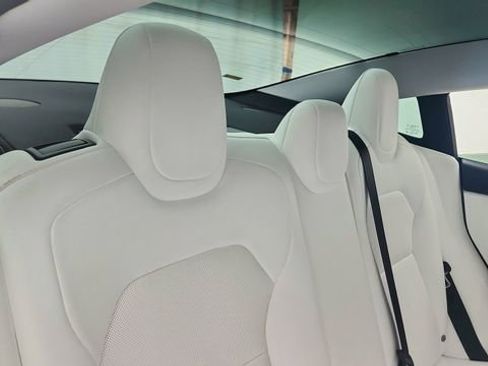 Used 2024 Tesla Model 3 Performance image 26