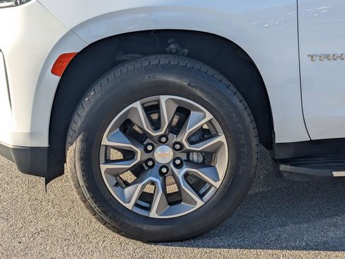 Certified 2024 Chevrolet Tahoe LS w/ Driver Alert Package RWD image 10