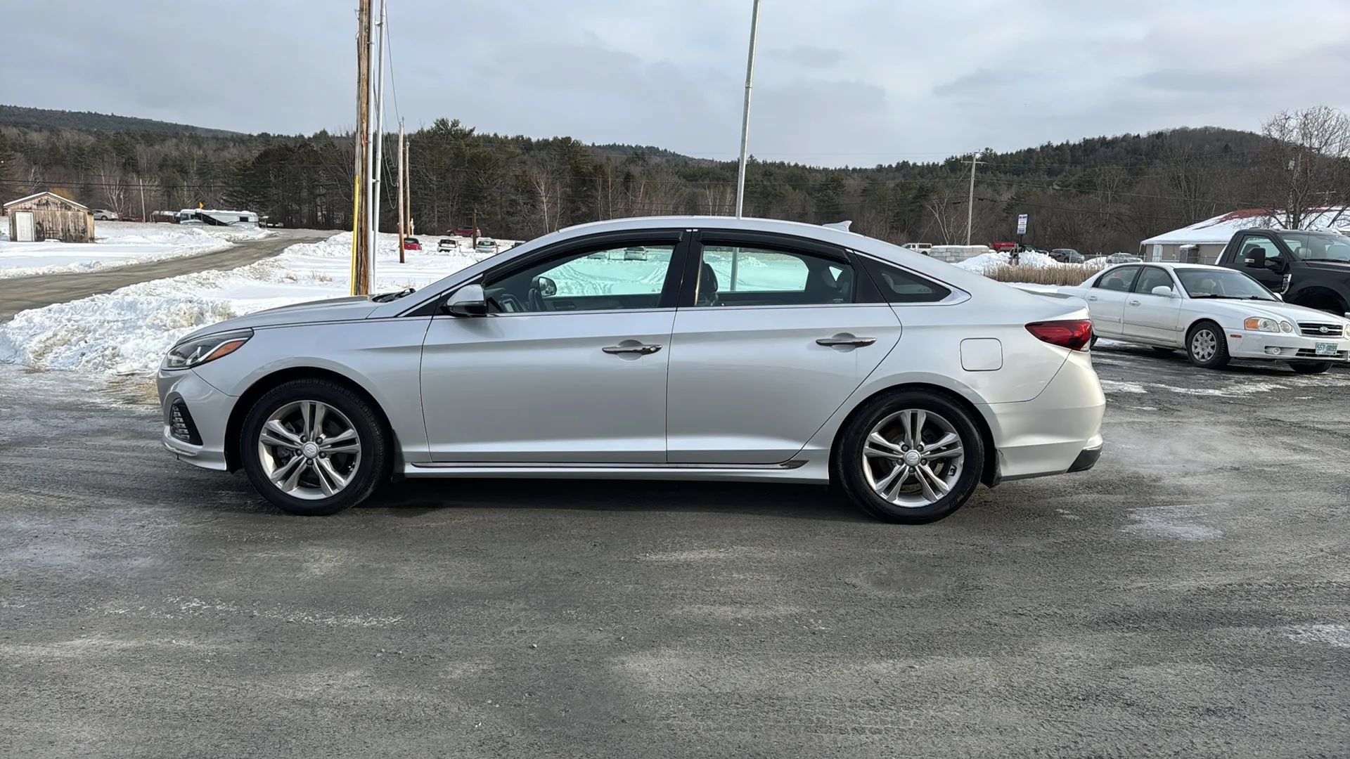 Used 2018 Hyundai Sonata Sport FWD image 3