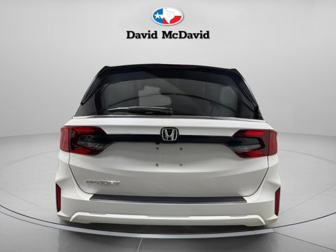 New 2026 Honda Odyssey EX-L image 5