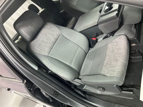 Used 2023 Ford F150 XLT w/ XTR Package image 21