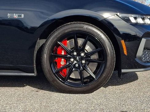 Used 2024 Ford Mustang GT Premium image 8