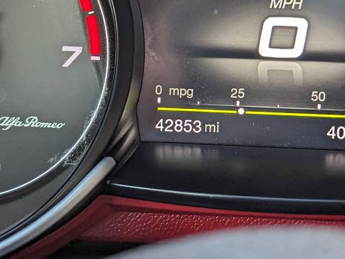 Used 2018 Alfa Romeo Giulia Ti Sport w/ Quick Order Package 22S Sport image 22