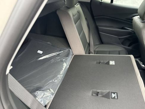 Used 2026 Chevrolet Trax ACTIV w/ Driver Confidence Package FWD image 30