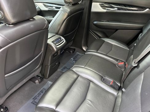 Certified 2024 Cadillac XT6 Premium Luxury image 14