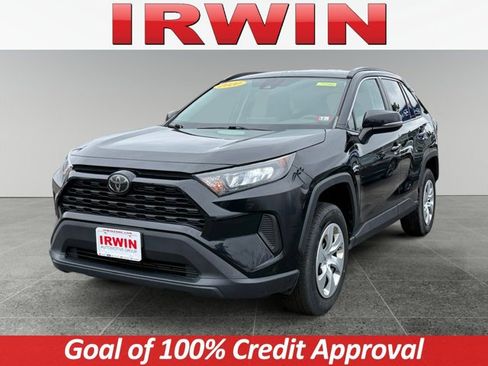 Used 2020 Toyota RAV4 LE AWD/4WD image 1
