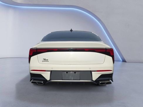 Used 2025 Kia K5 GT image 4