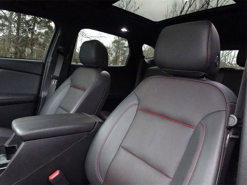 Used 2024 Chevrolet Blazer RS w/ Driver Confidence II Package image 11