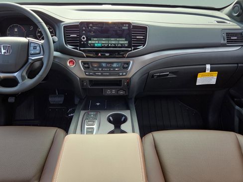 New 2026 Honda Ridgeline RTL image 14