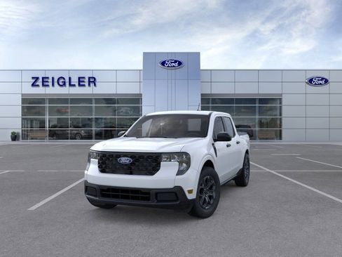 New 2026 Ford Maverick XLT w/ XLT Luxury Package FWD image 2