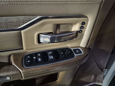 Used 2020 RAM 2500 Limited image 12