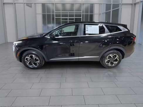 Used 2024 Kia Sportage LX image 5