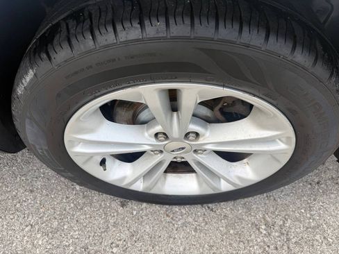 Used 2014 Ford Taurus SEL AWD/4WD image 33