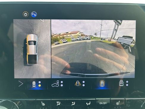 New 2026 Chevrolet Colorado LT w/ LT Convenience Package AWD/4WD image 31
