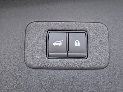 Certified 2024 Nissan Armada Platinum w/ Captain's Chairs Package AWD/4WD image 16