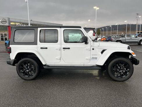 Used 2023 Jeep Wrangler Unlimited Sahara w/ Cold Weather Group image 2