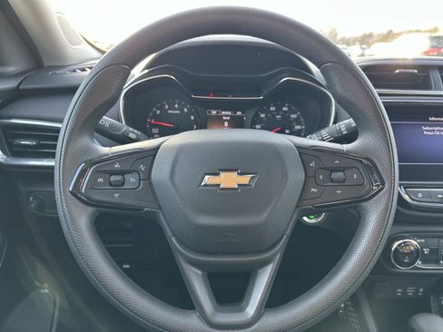 Certified 2023 Chevrolet TrailBlazer LT w/ Convenience Package image 19