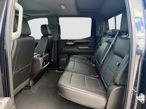 Used 2024 GMC Sierra 1500 Denali AWD/4WD image 20