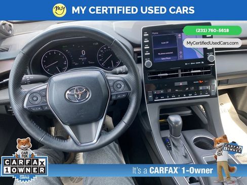 Used 2022 Toyota Avalon Limited FWD image 35