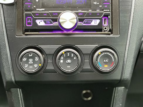 Used 2014 Subaru Impreza 2.0i Sport Premium image 22