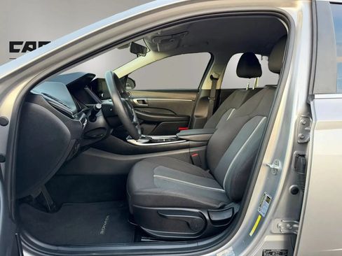 Used 2020 Hyundai Sonata SE w/ Cargo Package FWD image 17