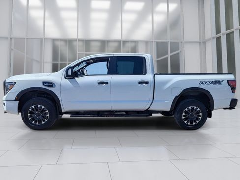 Certified 2024 Nissan Titan PRO-4X AWD/4WD image 2