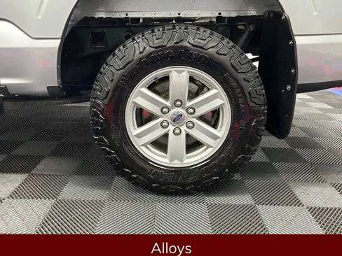 Used 2022 Ford F150 XLT w/ Trailer Tow Package image 14