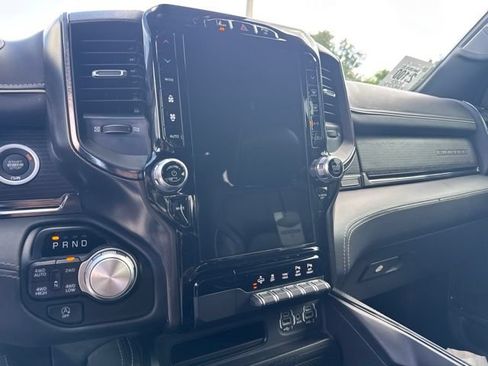 Used 2023 RAM 1500 Limited AWD/4WD image 10