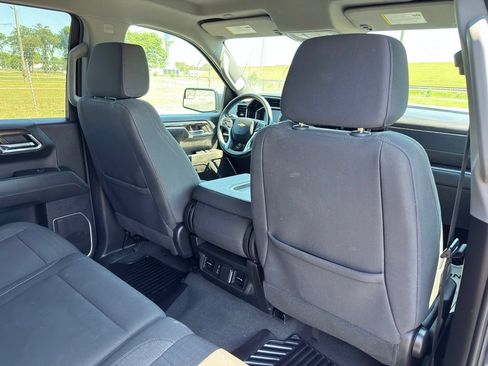Used 2023 Chevrolet Silverado 1500 LT AWD/4WD image 26