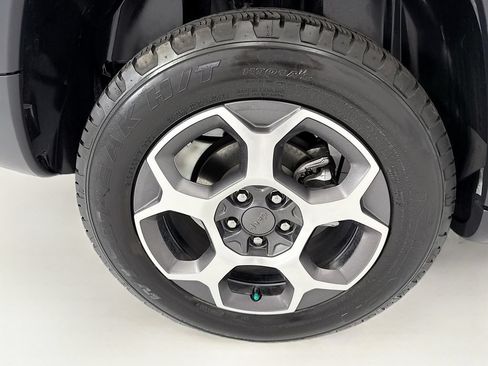 Used 2022 Jeep Compass Trailhawk w/ Trailhawk Elite Group AWD/4WD image 32