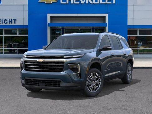 New 2026 Chevrolet Traverse LT image 6