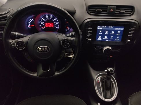 Used 2019 Kia Soul + image 22