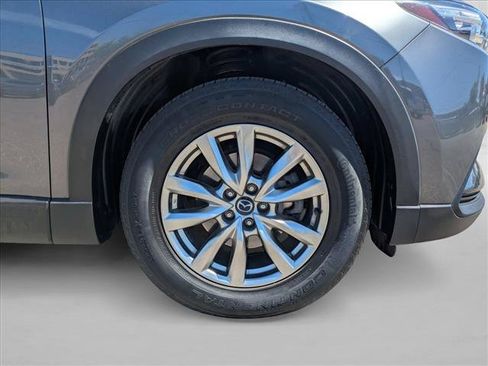 Used 2017 MAZDA CX-9 Touring AWD/4WD image 21