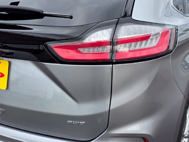 Certified 2024 Ford Edge Titanium w/ Titanium Elite Package AWD/4WD image 9