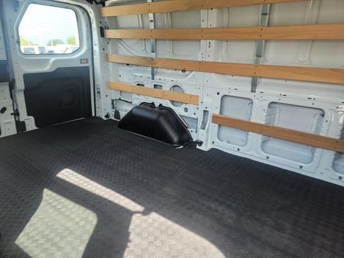 Used 2025 Ford Transit 250 Low Roof w/ Exterior Upgrade Package RWD image 12