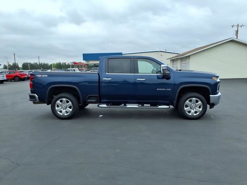 Used 2023 Chevrolet Silverado 2500 LTZ w/ LTZ Plus Package AWD/4WD image 7