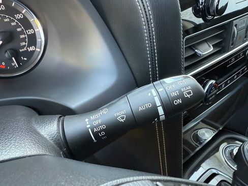 Used 2024 INFINITI QX80 Luxe image 36