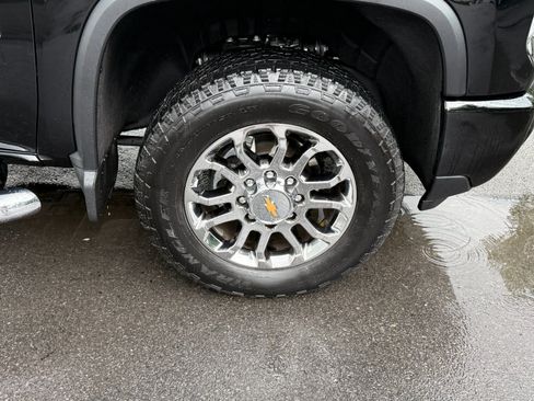 Certified 2026 Chevrolet Silverado 2500 LT w/ Z71 Chrome Sport Edition AWD/4WD image 12