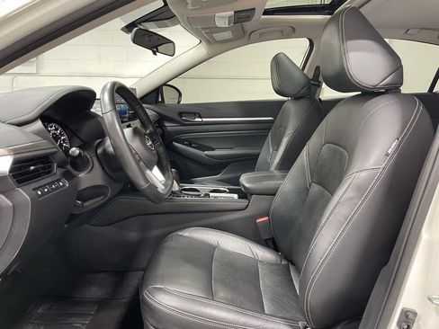 Used 2023 Nissan Altima 2.5 SL AWD/4WD image 7