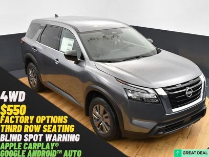 New 2025 Nissan Pathfinder S