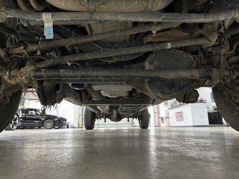 Used 2019 Ford F250 XL w/ Power Equipment Group image 31