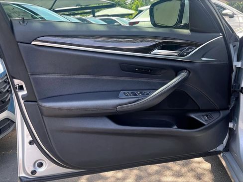 Used 2018 BMW 530i RWD image 22