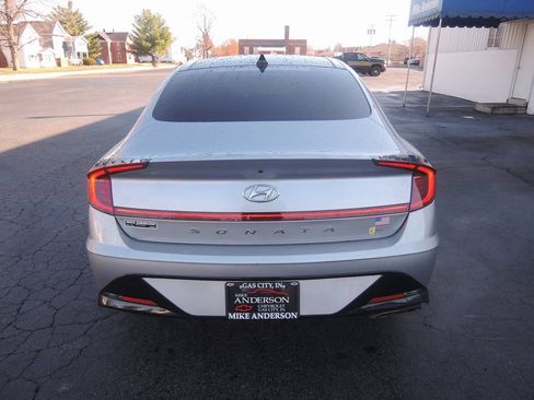 Used 2021 Hyundai Sonata SEL w/ Convenience Package image 9