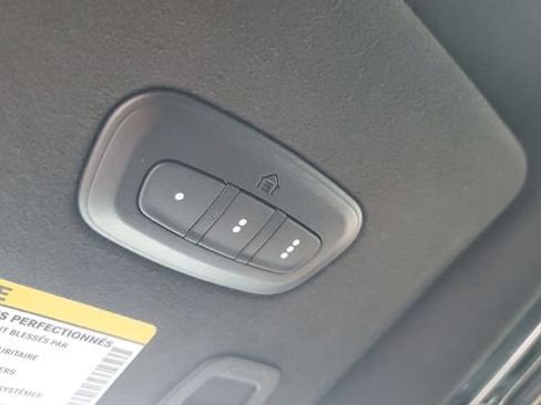 Certified 2022 Jeep Grand Cherokee Summit image 9