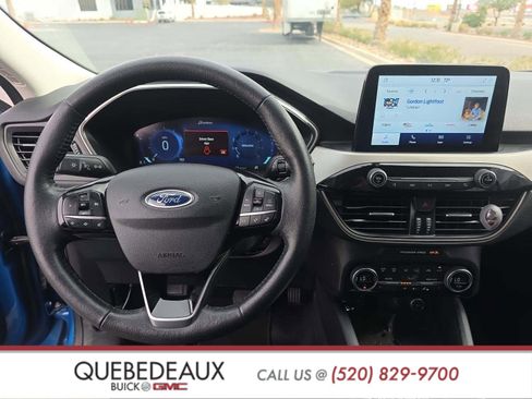 Used 2021 Ford Escape SEL w/ Technology Package image 5