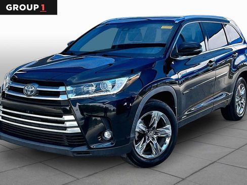 Used 2019 Toyota Highlander Limited Platinum AWD/4WD image 1