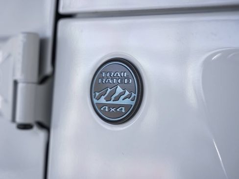 New 2025 Jeep Wrangler Unlimited Rubicon 4xe AWD/4WD image 13