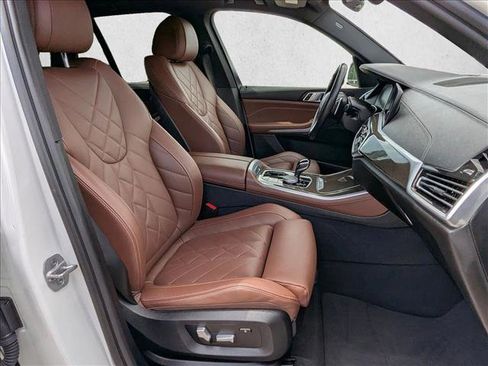 Used 2023 BMW X5 xDrive40i w/ Premium Package AWD/4WD image 20