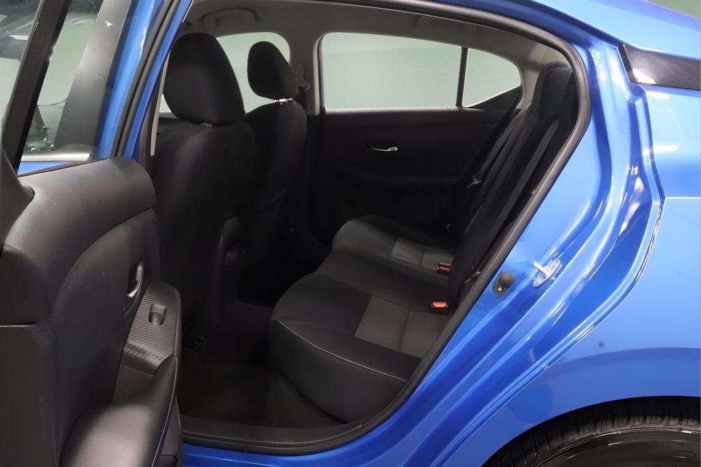 Used 2023 Nissan Sentra SV FWD image 14