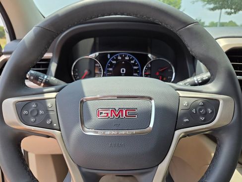 Used 2023 GMC Acadia Denali AWD/4WD image 25